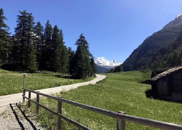 B&B Matterhorn Golf